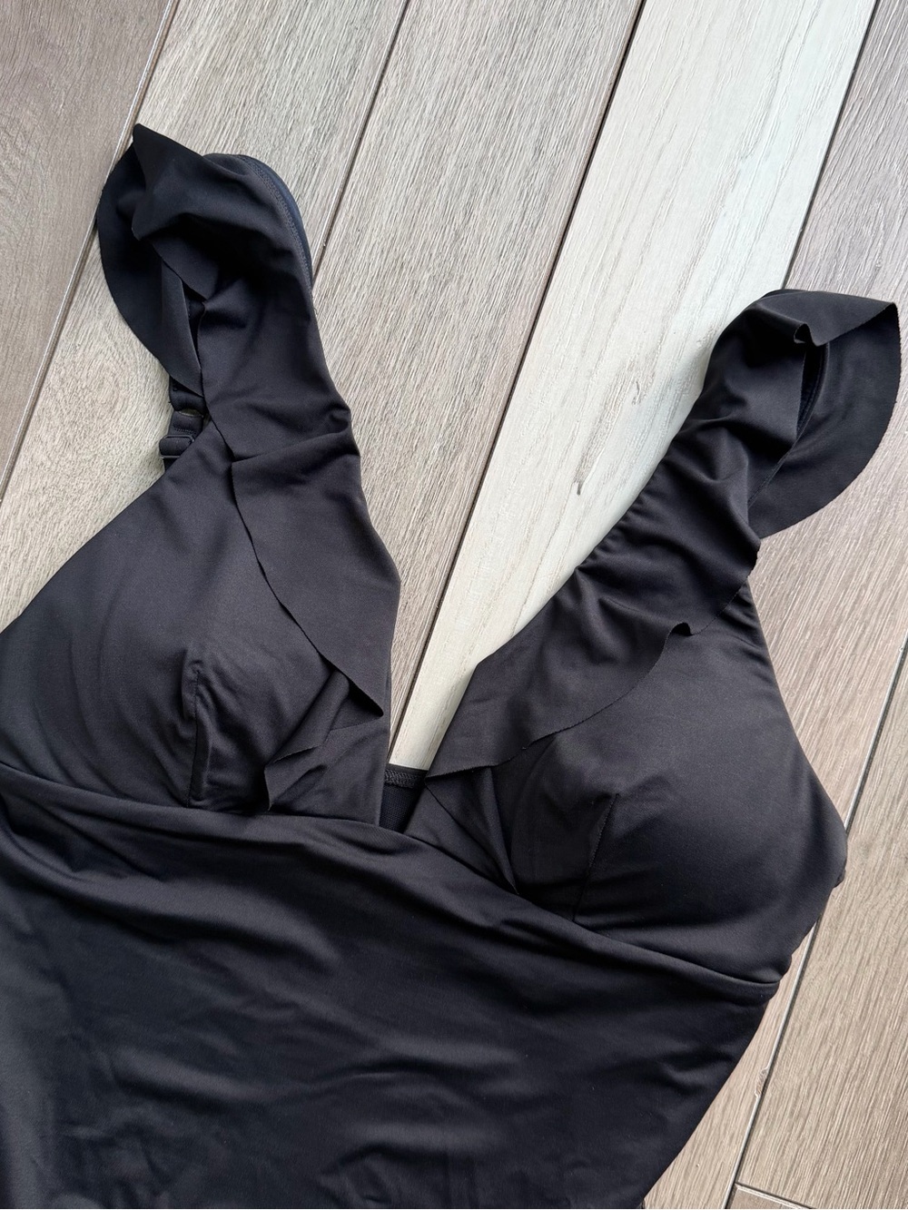 Sea Level Swim Eco Essentials Frill One Piece Swimsuit - Picture 4 of 7